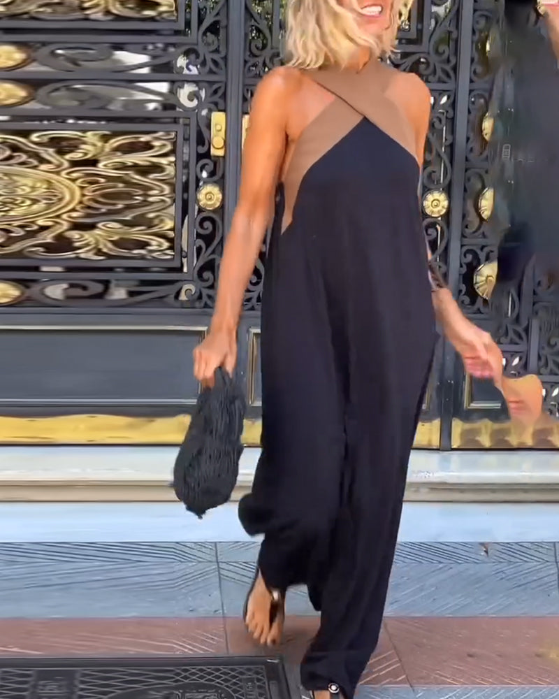 Delphine | Elegant Dress with Exposed Back and Fashionable Collar