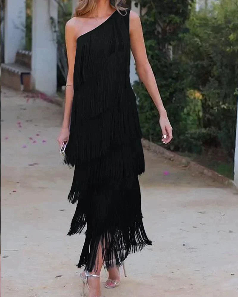 Lauren | Elegant and Refined Dress with Fringing