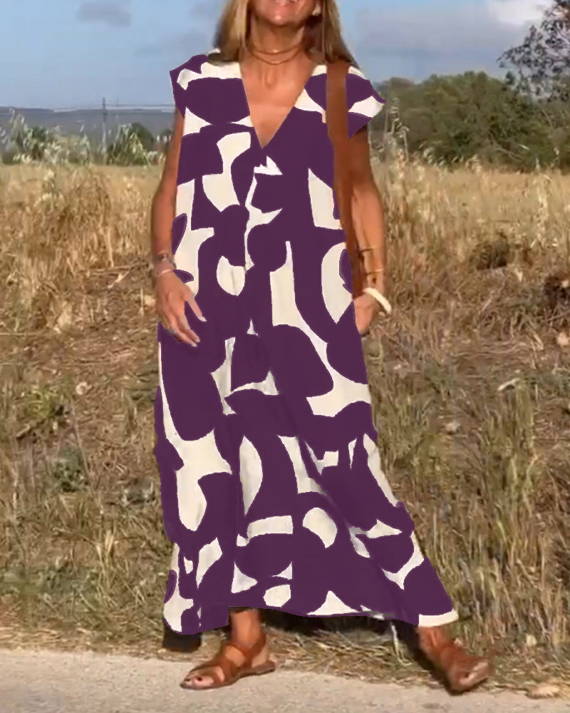 Naomi | Long Printed Dress with V-Neck and Flared Fit