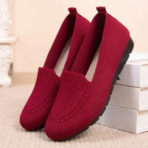 Padded loafers for women with stabilising sole