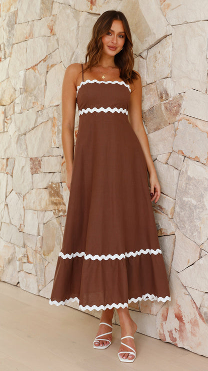 CLARA | LONG DRESS THAT HIGHLIGHTS SUMMER FEMININITY