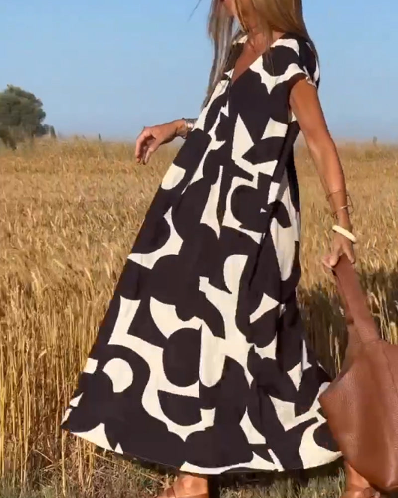 Naomi | Long Printed Dress with V-Neck and Flared Fit