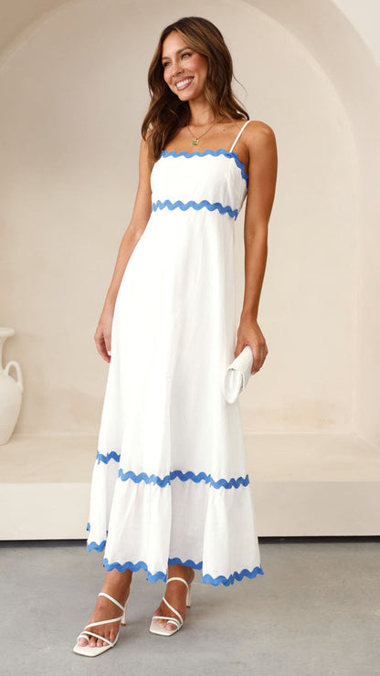 CLARA | LONG DRESS THAT HIGHLIGHTS SUMMER FEMININITY