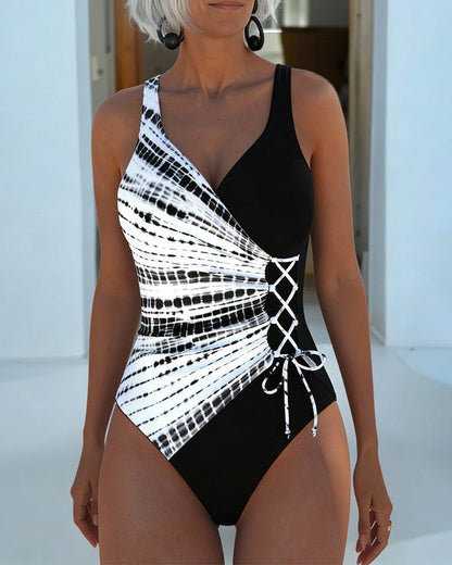 Colour-Block Polka Dot One-Piece Swimsuit