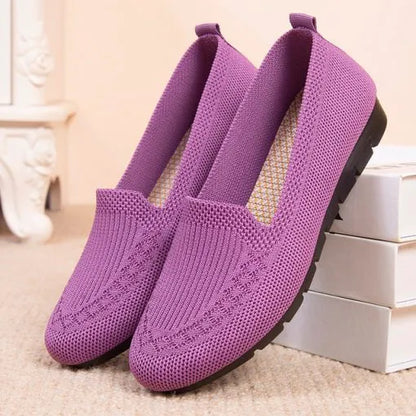 Padded loafers for women with stabilising sole
