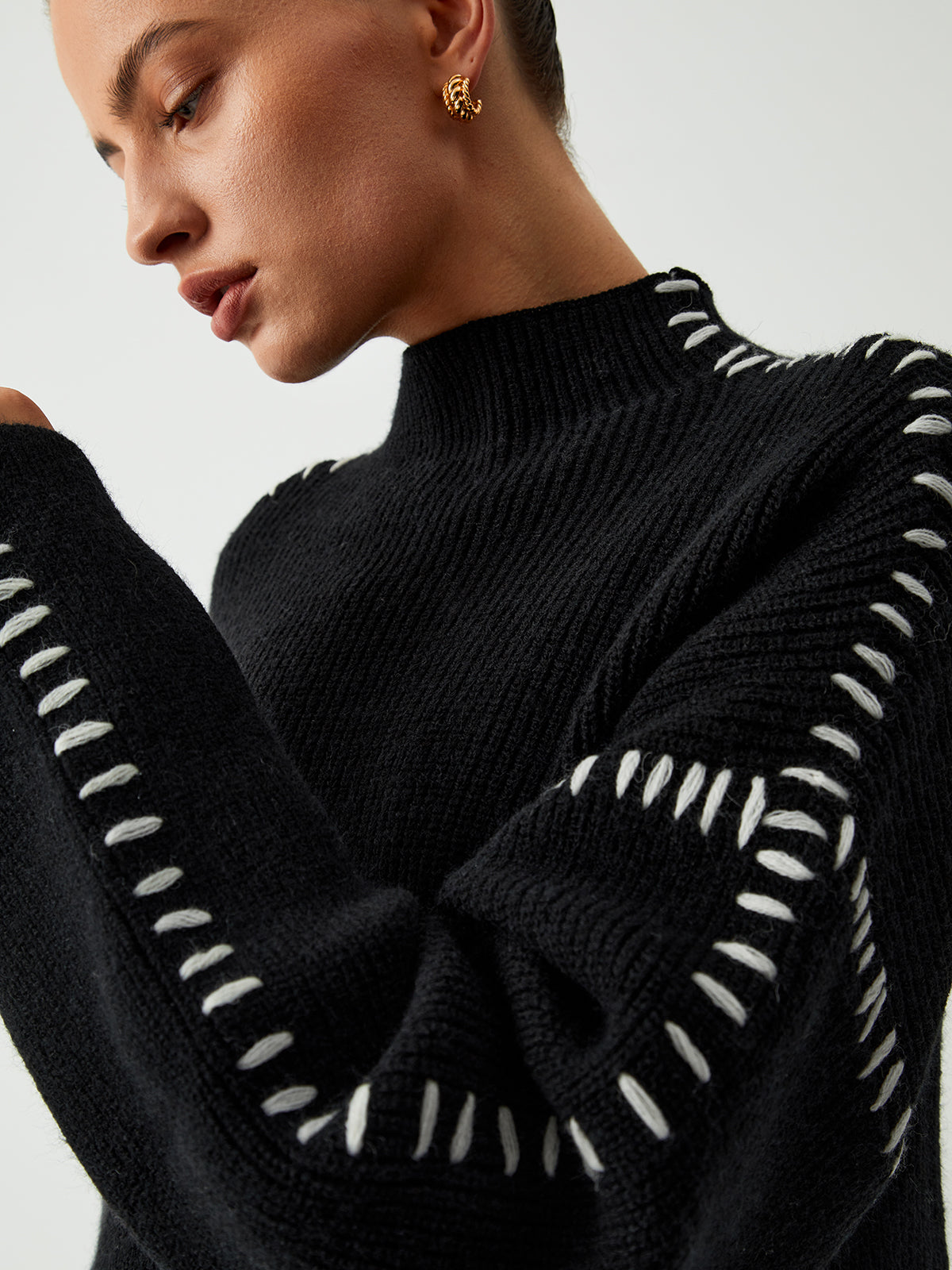 Alma | Oversized Turtleneck Jumper with Piqué Details