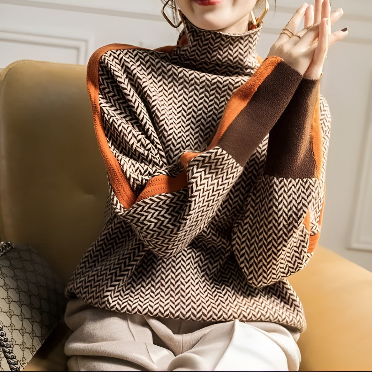 Lucie | Elegant retro-style turtleneck jumper
