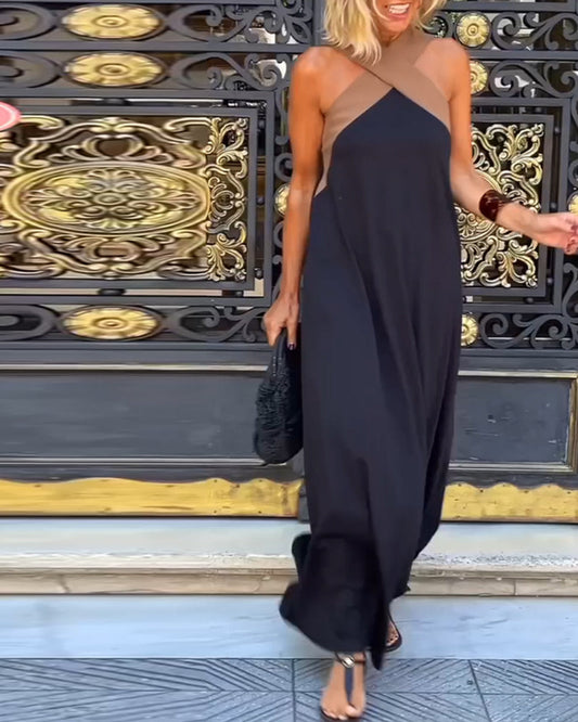 Delphine | Elegant Dress with Exposed Back and Fashionable Collar