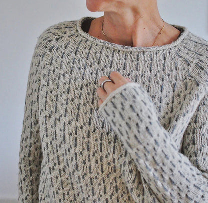 Victoria | Elegant Grey Sweater with Boat Neck