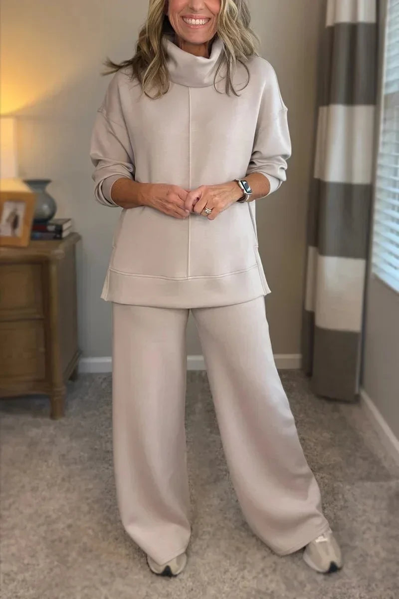 THALIA COZY TWO-PIECE TURTLENECK TRAVEL SET
