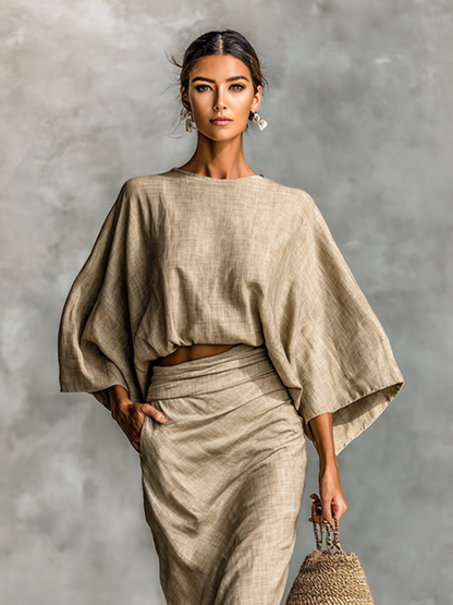 Selene | Two-piece set with long skirt and batwing sleeves
